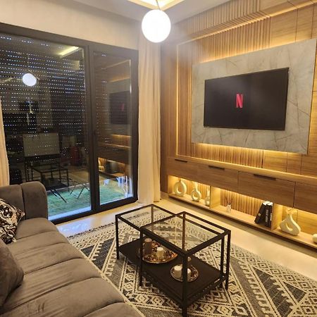 Firstwood Chic Apartment Hivernage Маракеш Екстериор снимка
